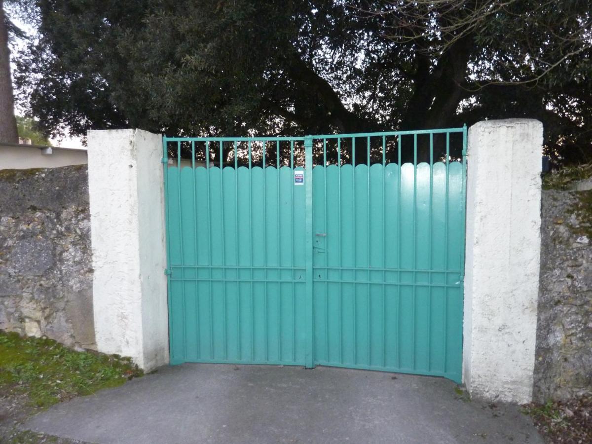 Bed and Breakfast Beaux Chenes Nérac Exterior foto